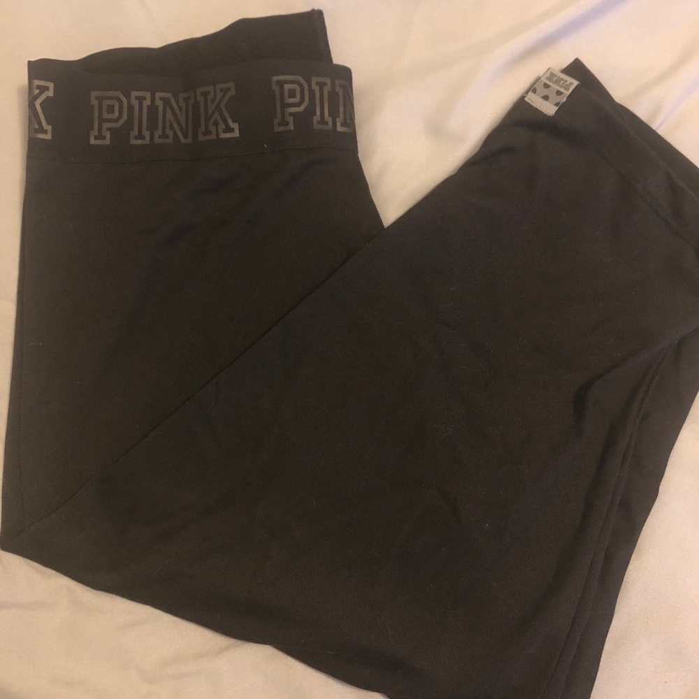VS PINK black crop athletic leggings